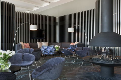 Crown Metropol Melbourne - Tourism Canberra 9