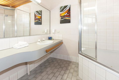 The Grampians Motel - Tourism Canberra 16