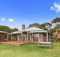 Apollo Bay Cottages - Tourism Canberra