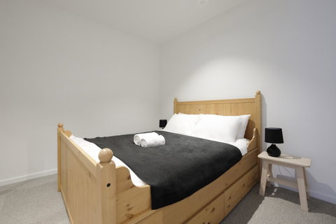 Mono Apartments On La Trobe Street - Tourism Canberra 23