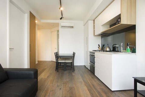 Mono Apartments On La Trobe Street - Tourism Canberra 7