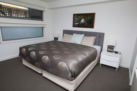 7 Falls Apartments - Tourism Canberra 24