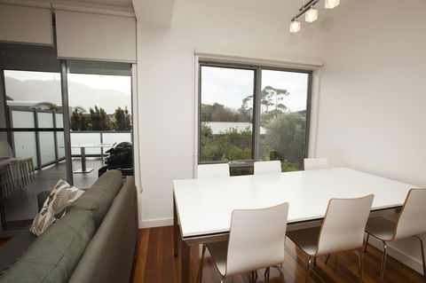7 Falls Apartments - Tourism Canberra 10