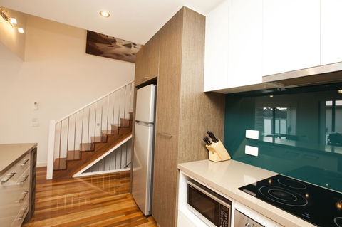 7 Falls Apartments - Tourism Canberra 9