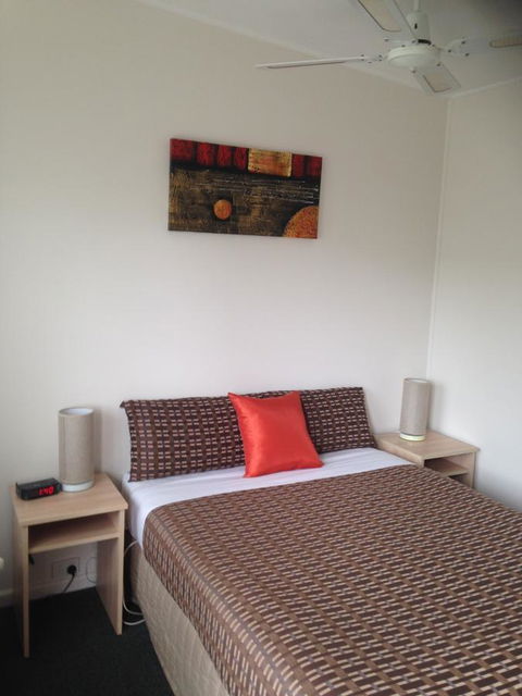 Beachcomber Motel & Apartments - Tourism Canberra 39