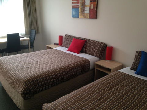 Beachcomber Motel & Apartments - Tourism Canberra 34