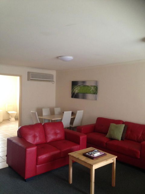 Beachcomber Motel & Apartments - Tourism Canberra 15