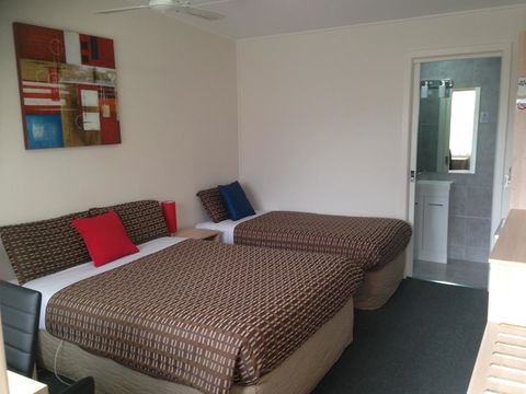 Beachcomber Motel & Apartments - Tourism Canberra 33