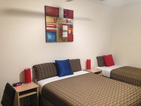 Beachcomber Motel & Apartments - Tourism Canberra 17
