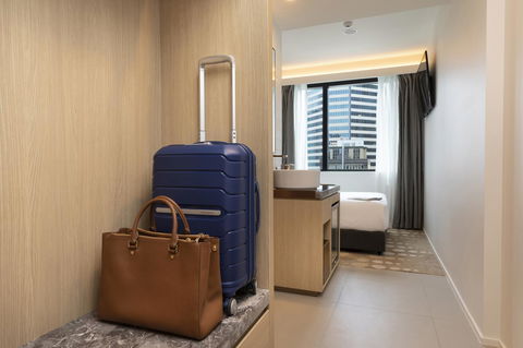 Ibis Melbourne Central - Tourism Canberra 39