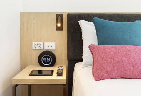 Ibis Melbourne Central - Tourism Canberra 0