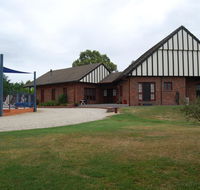 Greenvale Holiday Units - Tourism Canberra