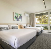 Nightcap at Seaford Hotel - Tourism Canberra