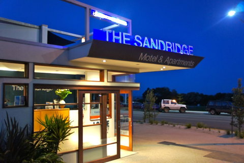 The Sandridge Motel - Tourism Canberra 0