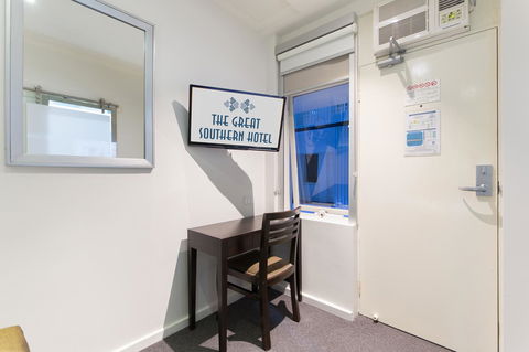 Great Southern Hotel Melbourne - Tourism Canberra 40