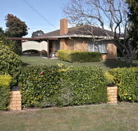 Jacaranda House - Tourism Canberra