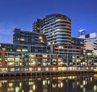 Waterfront Melbourne Apartments - Tourism Canberra