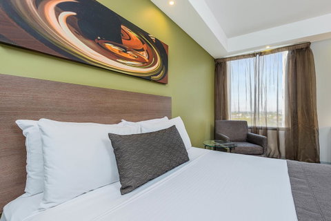 Mantra Melbourne Airport - Tourism Canberra 6