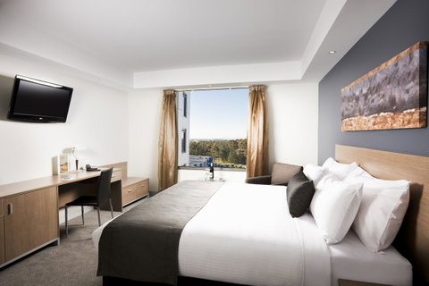 Mantra Melbourne Airport - Tourism Canberra 19