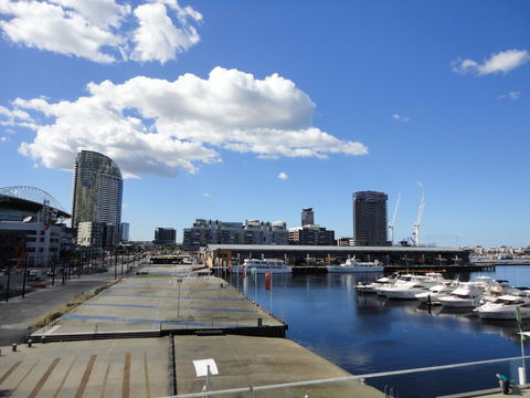 AKOM AT Docklands - Tourism Canberra 37
