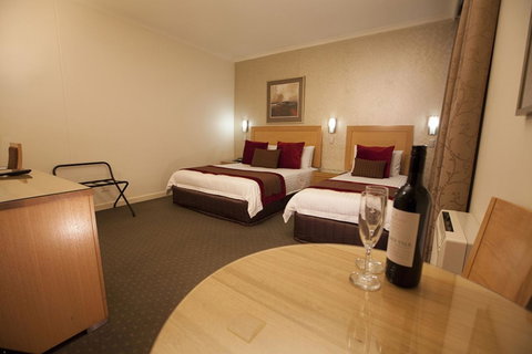 BEST WESTERN PLUS Travel Inn - Tourism Canberra 35