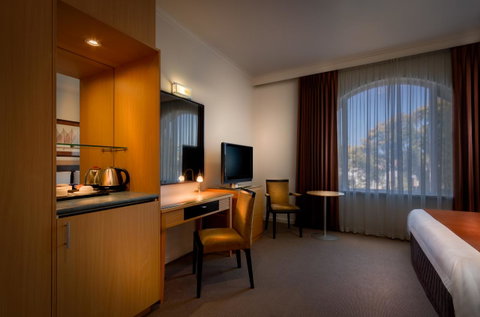 BEST WESTERN PLUS Travel Inn - Tourism Canberra 23