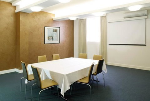 BEST WESTERN PLUS Travel Inn - Tourism Canberra 20