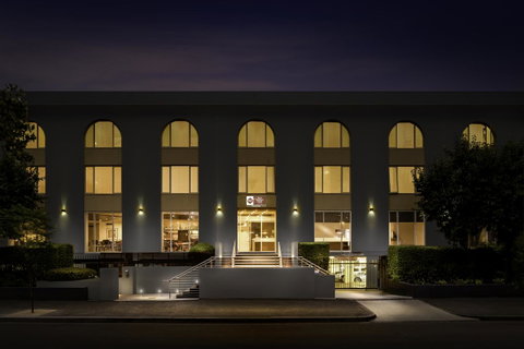 BEST WESTERN PLUS Travel Inn - Tourism Canberra 0
