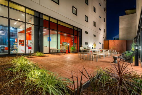 Essence Hotel Carlton - Tourism Canberra 28