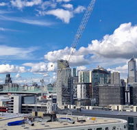 Pride Docklands Waterfront Apartment City View - Tourism Canberra