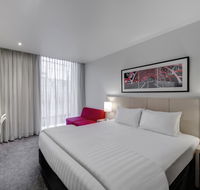 Travelodge Hotel Melbourne Docklands - Tourism Canberra