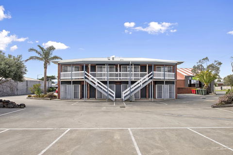 The International Motel Apollo Bay - Tourism Canberra 5