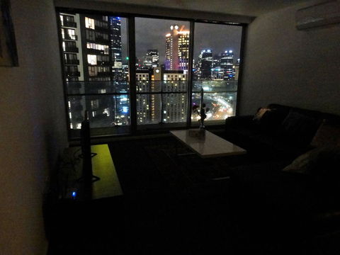 Cloud9 Luxury Apartments - Tourism Canberra 16