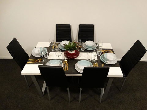 Cloud9 Luxury Apartments - Tourism Canberra 14