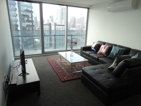 Cloud9 Luxury Apartments - Tourism Canberra 4