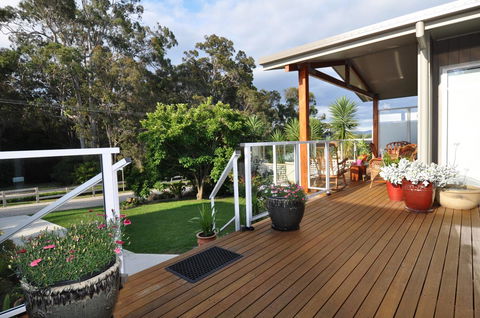 Ballymena Holiday Units - Tourism Canberra 2
