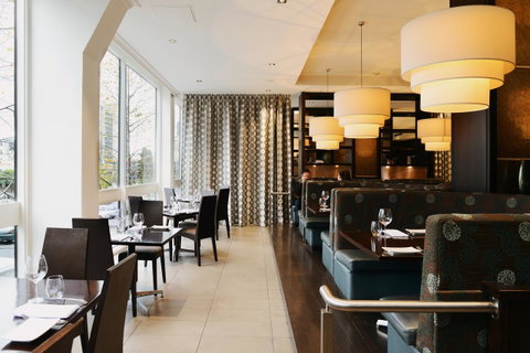 Crowne Plaza Melbourne Carlton, An IHG Hotel - Tourism Canberra 17