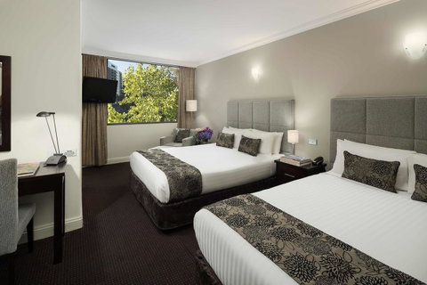 Crowne Plaza Melbourne Carlton, An IHG Hotel - Tourism Canberra 2