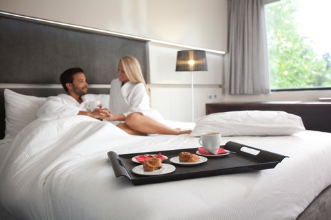 Crowne Plaza Melbourne Carlton, An IHG Hotel - Tourism Canberra 37