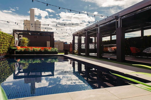 Crowne Plaza Melbourne Carlton, An IHG Hotel - Tourism Canberra 5