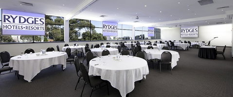 Crowne Plaza Melbourne Carlton, An IHG Hotel - Tourism Canberra 40
