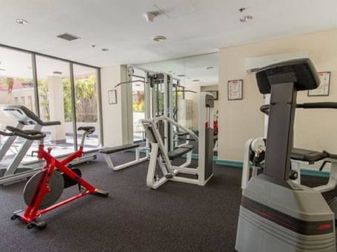 Crowne Plaza Melbourne Carlton, An IHG Hotel - Tourism Canberra 18