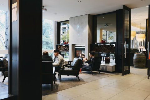 Crowne Plaza Melbourne Carlton, An IHG Hotel - Tourism Canberra 27