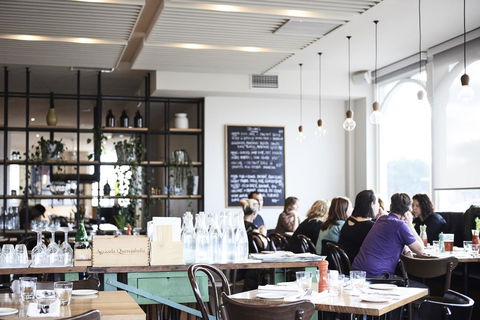 Plough Hotel - Tourism Canberra 16