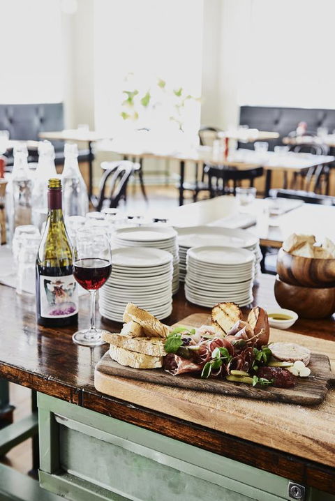Plough Hotel - Tourism Canberra 23