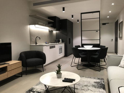 The Eminence Apartments By CLLIX - Tourism Canberra 19