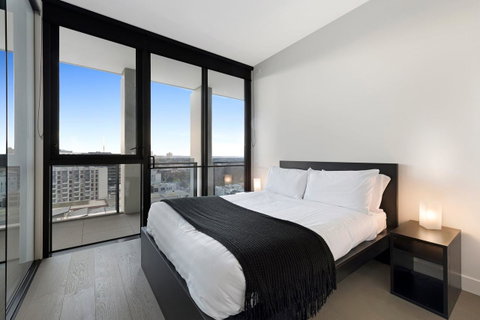 The Eminence Apartments By CLLIX - Tourism Canberra 7