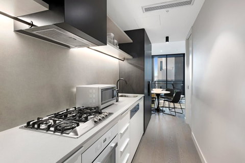 The Eminence Apartments By CLLIX - Tourism Canberra 13