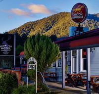 The Harrietville Snowline Hotel - Tourism Canberra