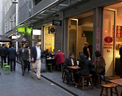Causeway 353 Hotel - Tourism Canberra 4